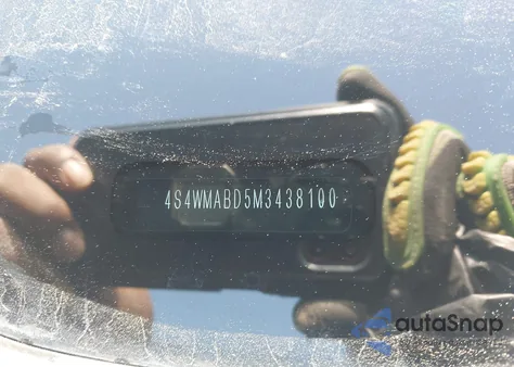 2021 Subaru Ascent Premium from USA, damaged, VIN 4S4WMABD5M3438100